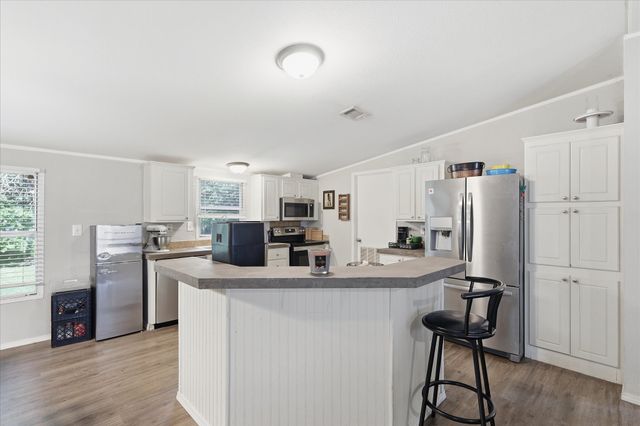 4414 Appletree Court, Granbury, TX 76048