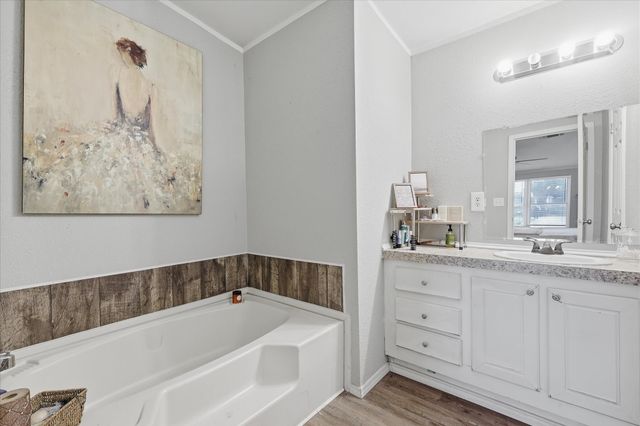 4414 Appletree Court, Granbury, TX 76048