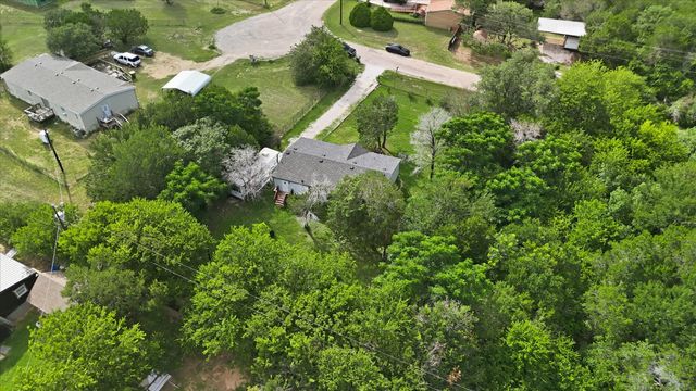 4414 Appletree Court, Granbury, TX 76048