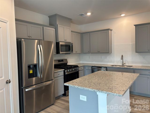 5008 Falstone Drive, Charlotte, NC 28269