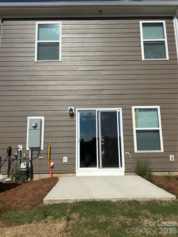 5008 Falstone Drive, Charlotte, NC 28269