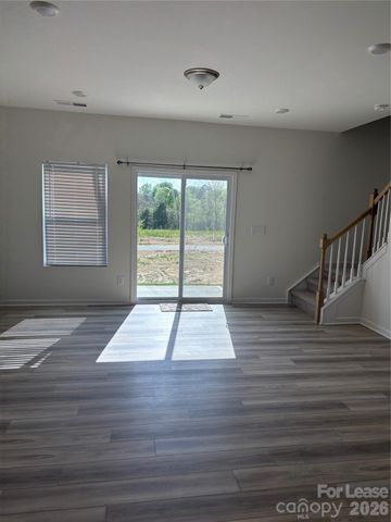 5008 Falstone Drive, Charlotte, NC 28269