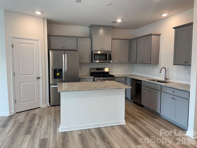 5008 Falstone Drive, Charlotte, NC 28269