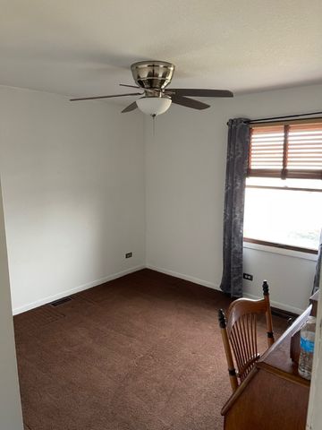 406 S Comet Drive, Braidwood, IL 60408