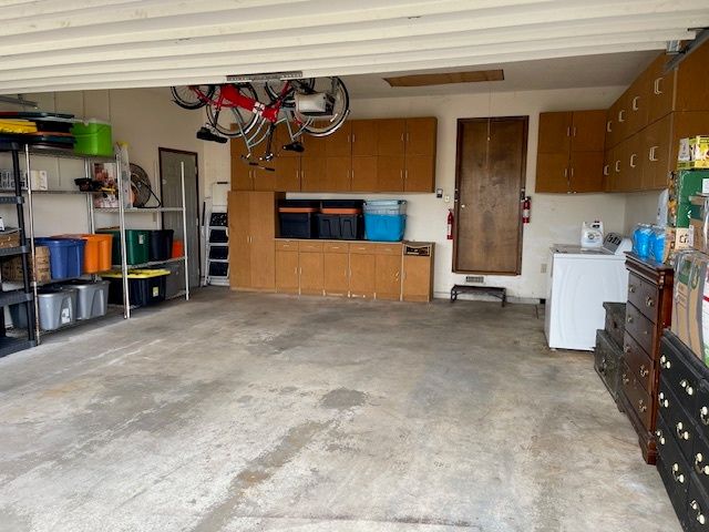 406 S Comet Drive, Braidwood, IL 60408