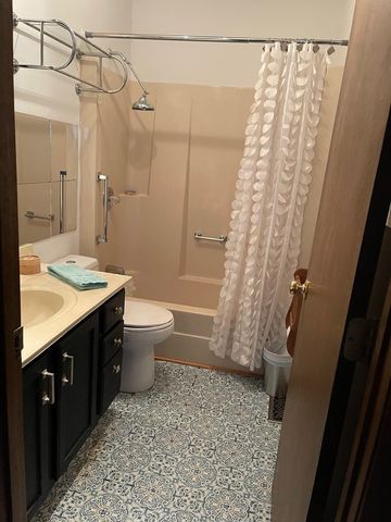 406 S Comet Drive, Braidwood, IL 60408