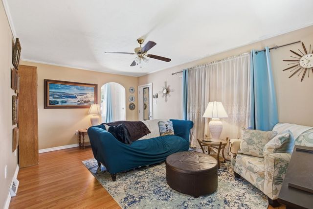 283 Center Grange ROAD, Center Twp, PA 15001