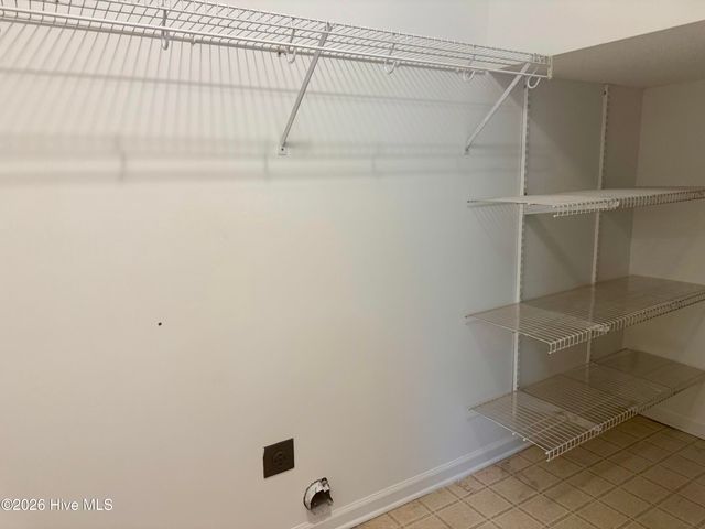 2502 Bluff View Court B, Greenville, NC 27834