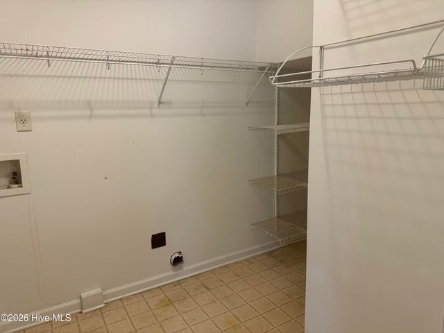 2502 Bluff View Court B, Greenville, NC 27834