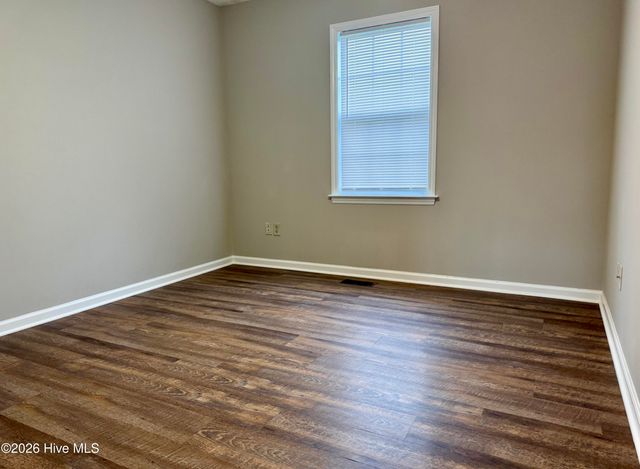 2502 Bluff View Court B, Greenville, NC 27834