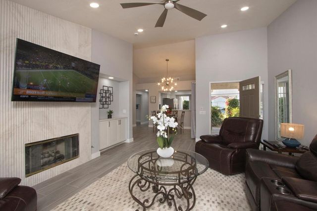 164 Desert Falls Drive E, Palm Desert, CA 92211