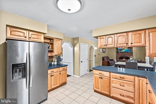 8012 PEMBROKE CIR, Spotsylvania, VA 22551