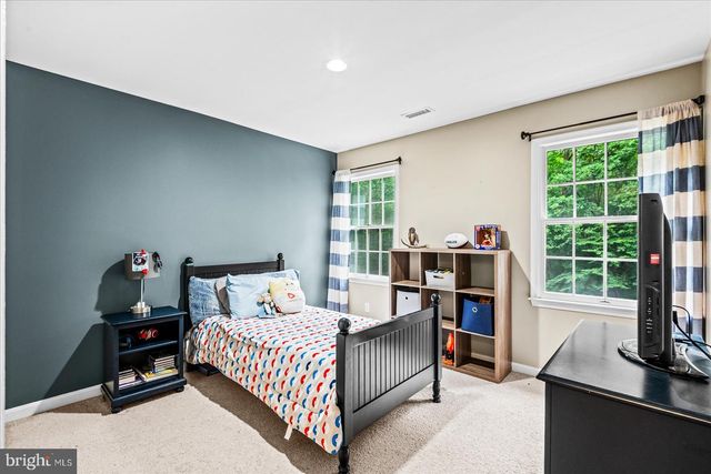 8012 PEMBROKE CIR, Spotsylvania, VA 22551