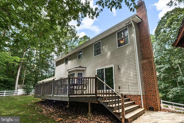 8012 PEMBROKE CIR, Spotsylvania, VA 22551