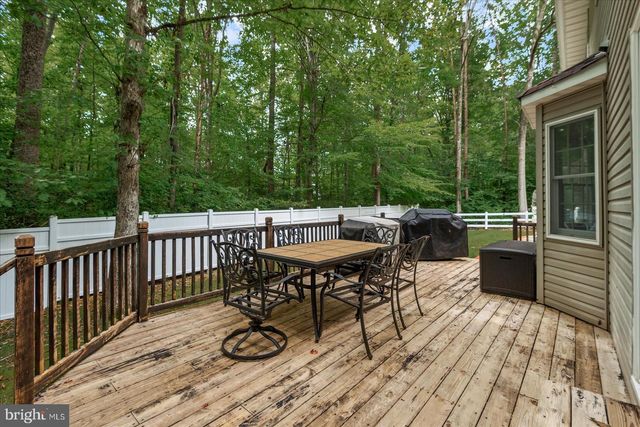 8012 PEMBROKE CIR, Spotsylvania, VA 22551