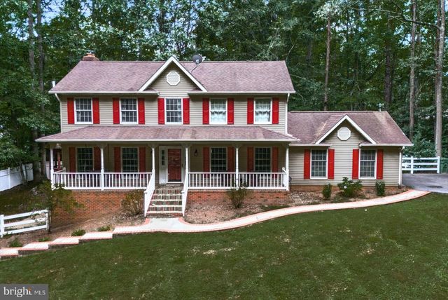 8012 PEMBROKE CIR, Spotsylvania, VA 22551