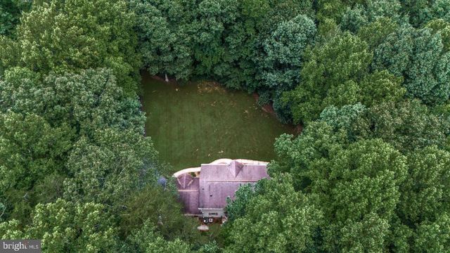 8012 PEMBROKE CIR, Spotsylvania, VA 22551