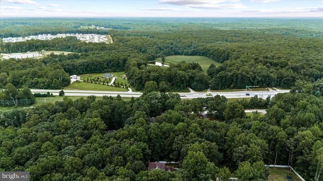 8012 PEMBROKE CIR, Spotsylvania, VA 22551