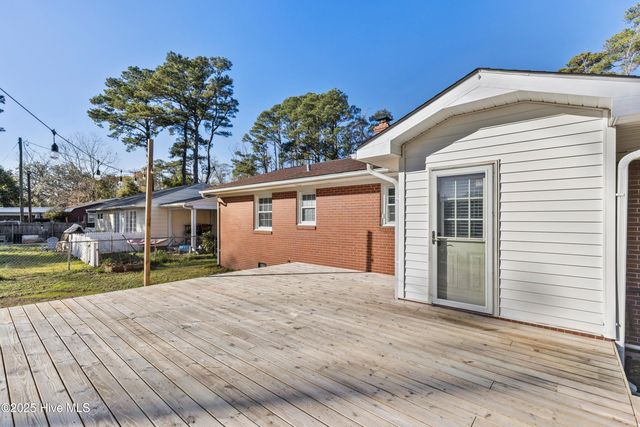 2612 Princess Place Drive, Wilmington, NC 28405