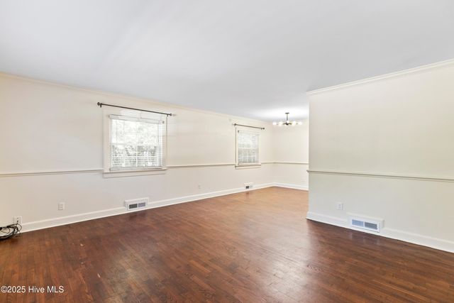 2612 Princess Place Drive, Wilmington, NC 28405