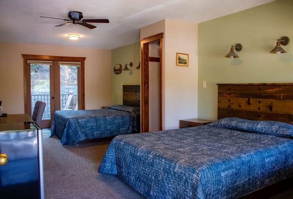 12555 US Highway 2 E, West Glacier, MT 59936 photo 14