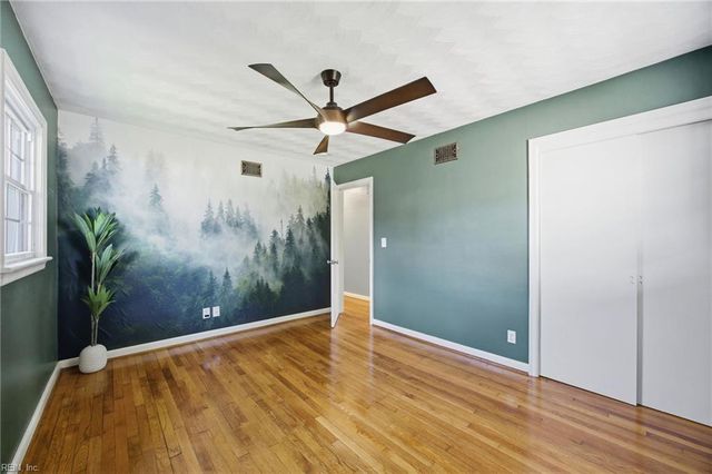 1618 Esquire ST, Norfolk, VA 23503