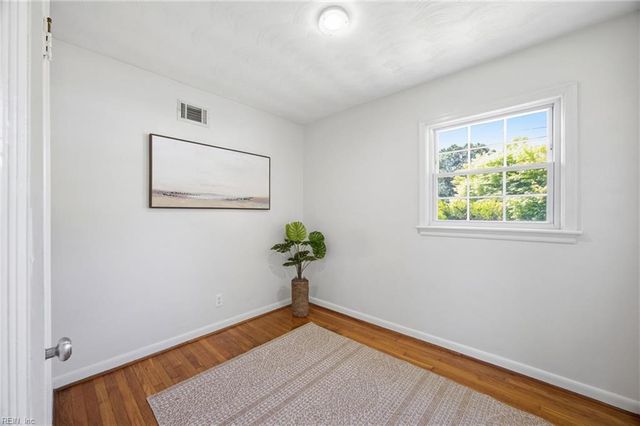 1618 Esquire ST, Norfolk, VA 23503