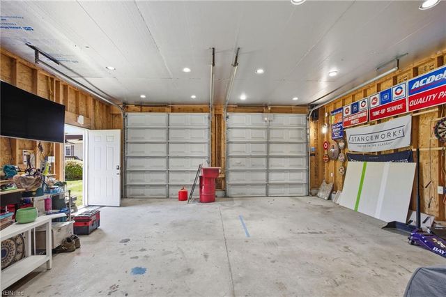 1618 Esquire ST, Norfolk, VA 23503