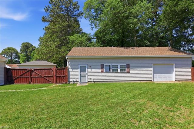 1618 Esquire ST, Norfolk, VA 23503
