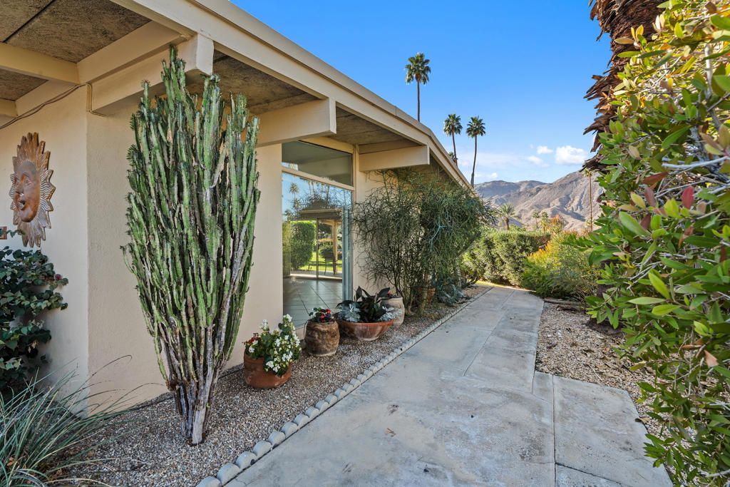 46185 California 74 23, Palm Desert, CA 92260