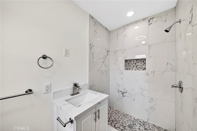 639 N Nora, West Covina, CA 91790