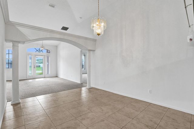 5825 NW Zenith Drive, Port St. Lucie, FL 34986