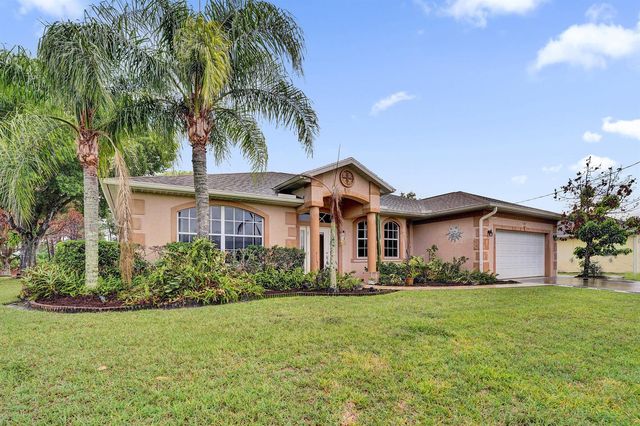 5825 NW Zenith Drive, Port St. Lucie, FL 34986