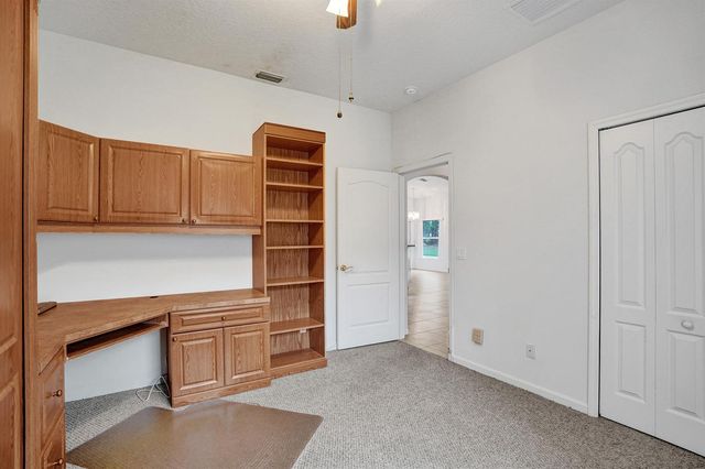 5825 NW Zenith Drive, Port St. Lucie, FL 34986