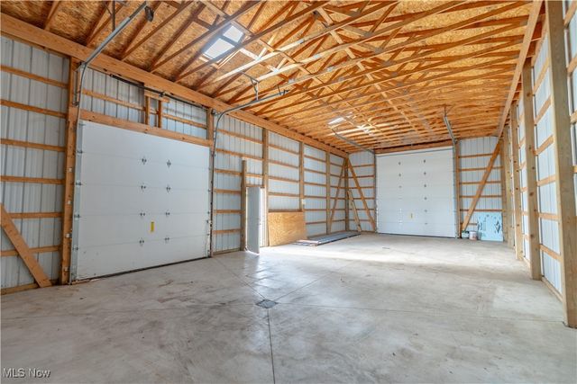 6410 El Mar Drive NW, North Canton, OH 44720