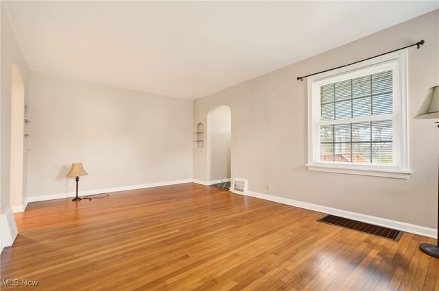 6410 El Mar Drive NW, North Canton, OH 44720