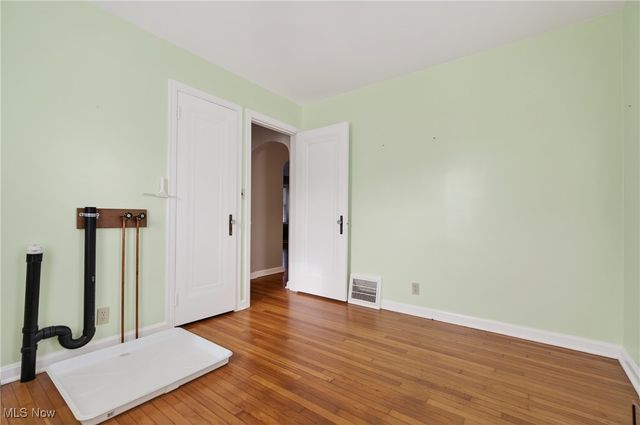 6410 El Mar Drive NW, North Canton, OH 44720