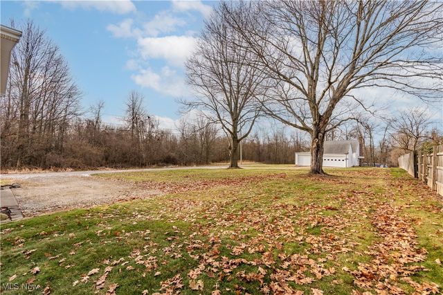 6410 El Mar Drive NW, North Canton, OH 44720