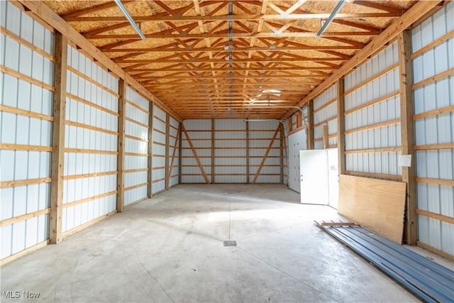 6410 El Mar Drive NW, North Canton, OH 44720