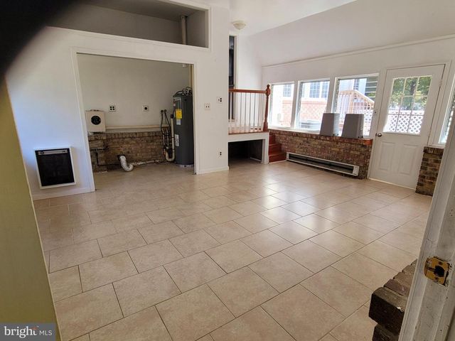 801 WORCESTER DR, Stevensville, MD 21666