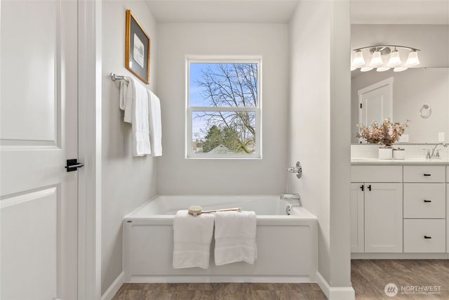 9319 17th Avenue E, Tacoma, WA 98445