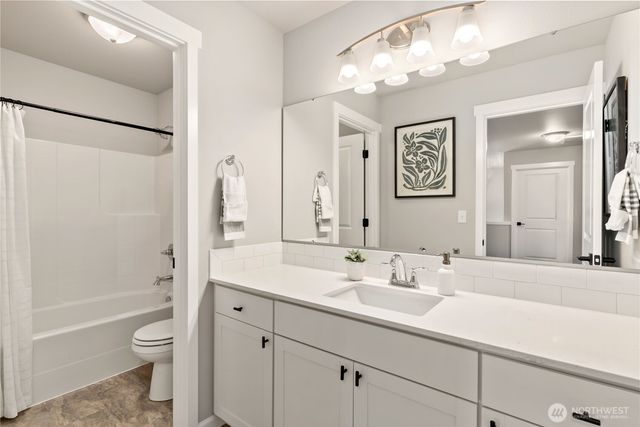 9319 17th Avenue E, Tacoma, WA 98445