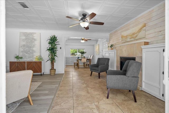 8424 Aplite Ct, Citrus Heights, CA 95610