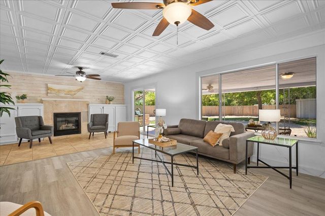 8424 Aplite Ct, Citrus Heights, CA 95610