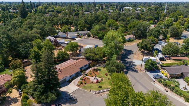 8424 Aplite Ct, Citrus Heights, CA 95610