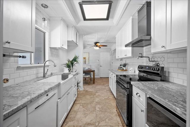 8424 Aplite Ct, Citrus Heights, CA 95610
