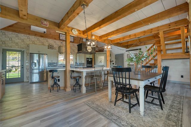 11 Vail Road, Sanbornton, NH 03269