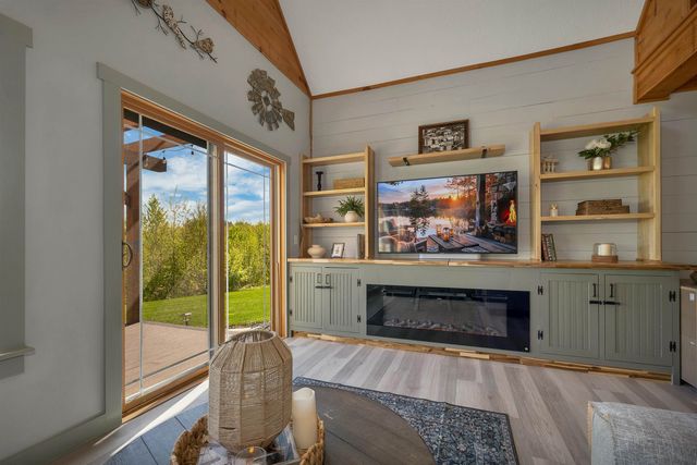 11 Vail Road, Sanbornton, NH 03269