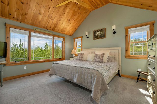 11 Vail Road, Sanbornton, NH 03269