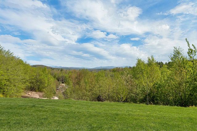 11 Vail Road, Sanbornton, NH 03269